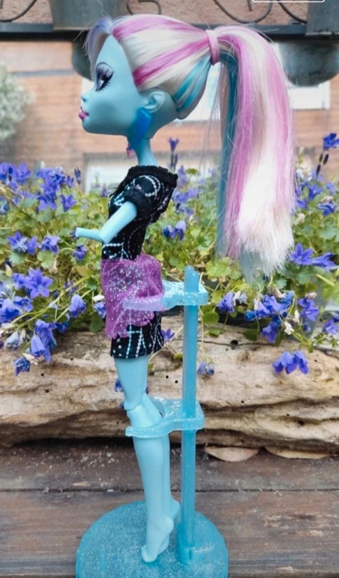 🌺Poupée Monster High Abbey Bominable🌺 - photo numéro 6