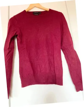 Pull cachemire bordeaux galeries Lafayette