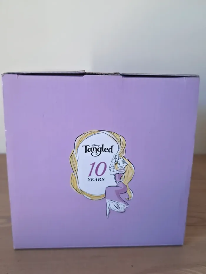 Raiponce figure anniversaire 10 ans disney japon - photo numéro 10