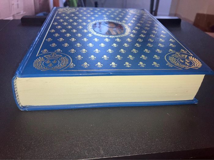Beau livre François 1er Premier André Castelot - taille moyenne - photo numéro 6