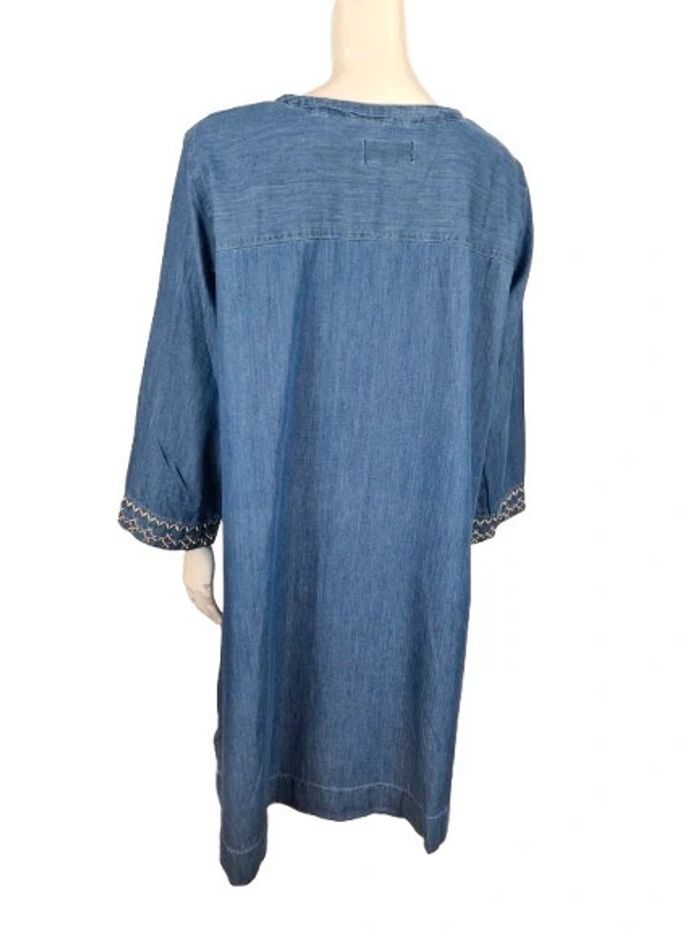 Robe john baner - photo numéro 2