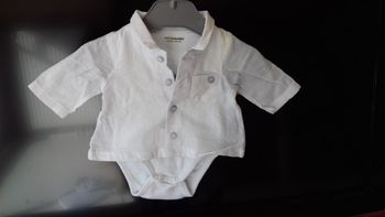 Body chemise manches longues garcon tout en un état neuf