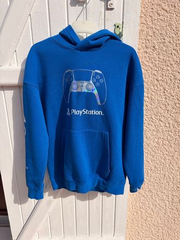 Sweat PlayStation 