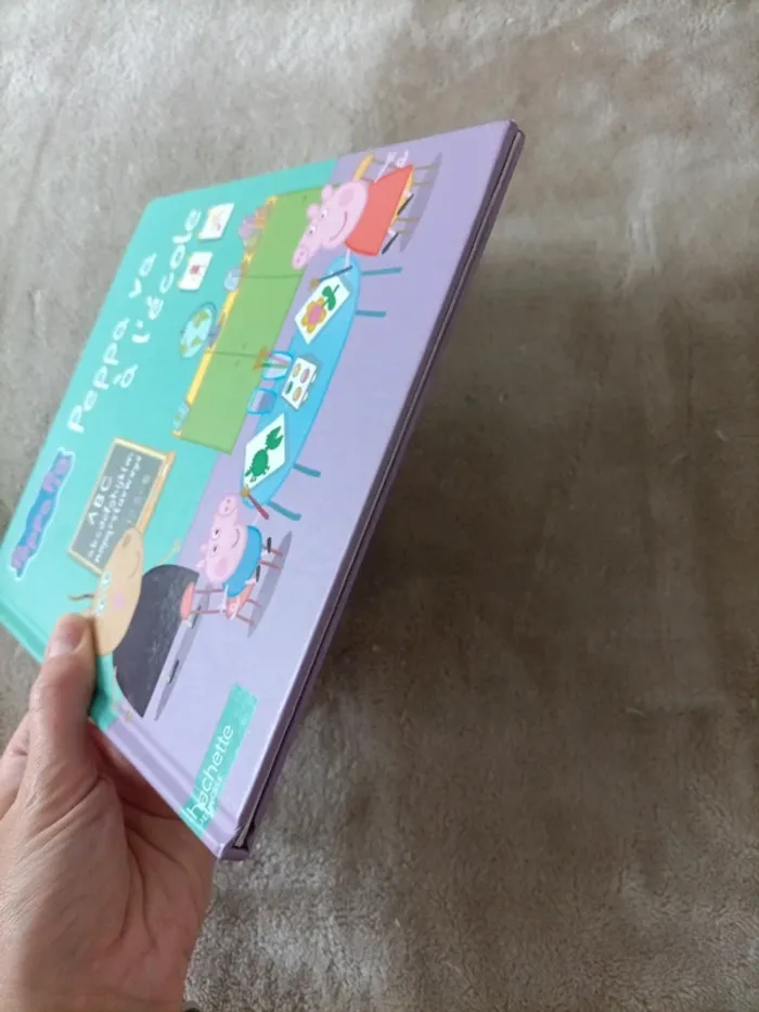 Livre Peppa Pig : Peppa va à l'école - photo numéro 5