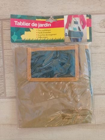 Tablier de jardin