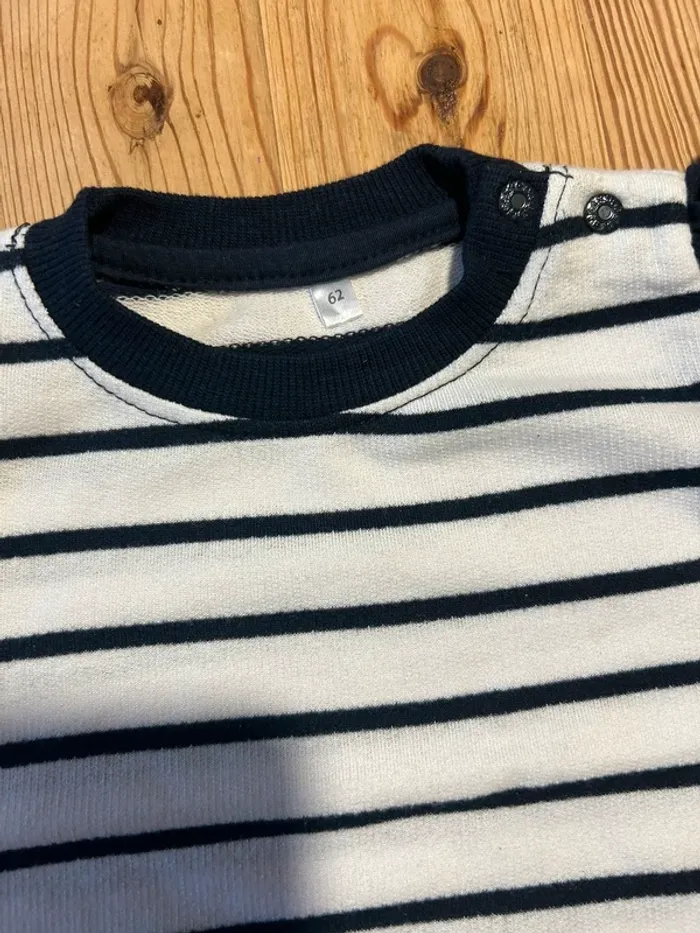 Magnifique pull marinière 62cm - photo numéro 3