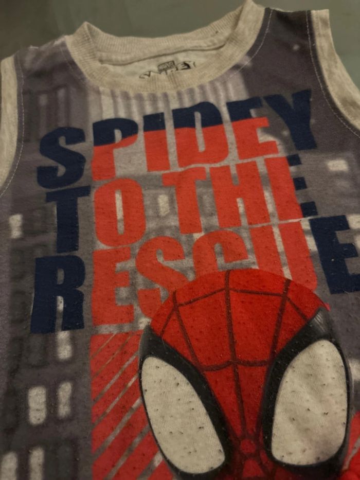 Débardeur spidey - photo numéro 3