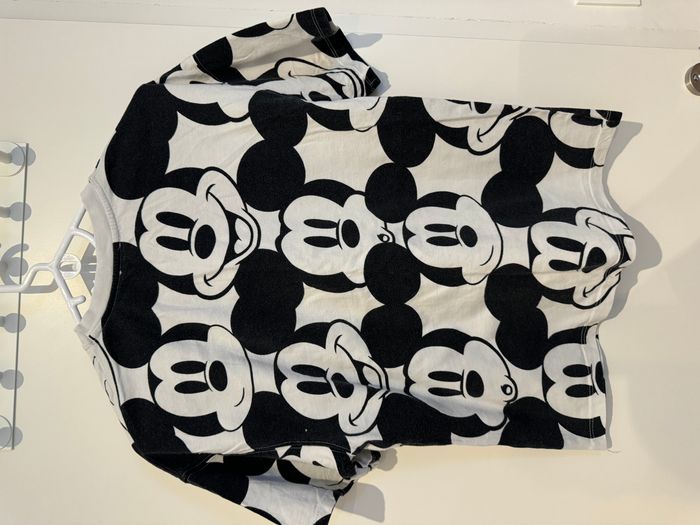 Tee-Shirt Disney Mickey noir et blanc - photo numéro 4