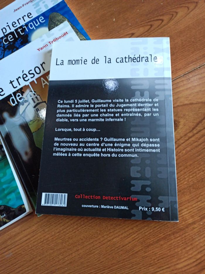 Lot de 5 livres collection detestivarium neufs - photo numéro 3