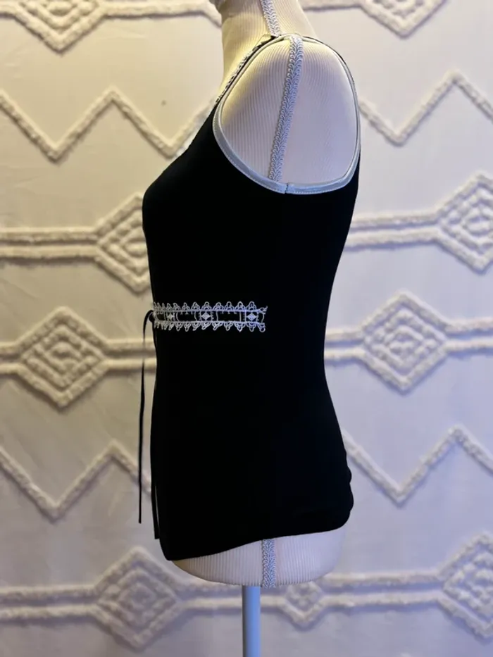 Top noir vintage Soleil Sucré – Taille S – lingerie – Style gothic coquette - photo numéro 7