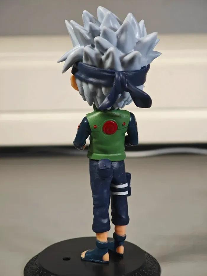 Figurine Naruto : Kakashi 14cm neuve sans boîte - photo numéro 3