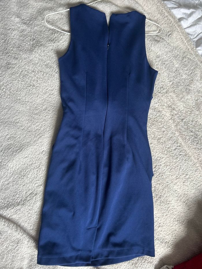 Robe moulante - photo numéro 2