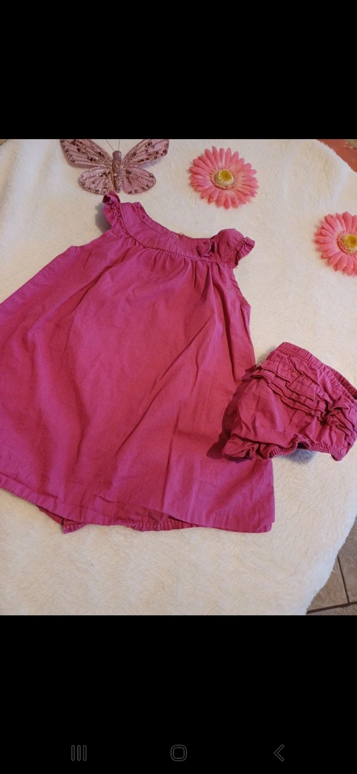 Robe bébé taille 6 mois