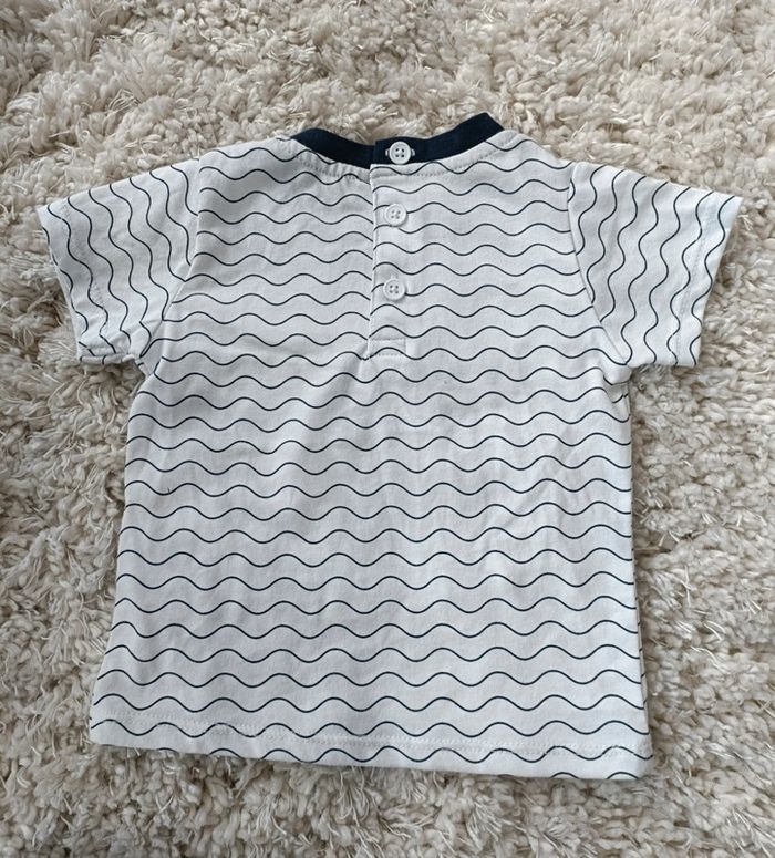 Tee-shirt sea adventures en 6 mois - photo numéro 2