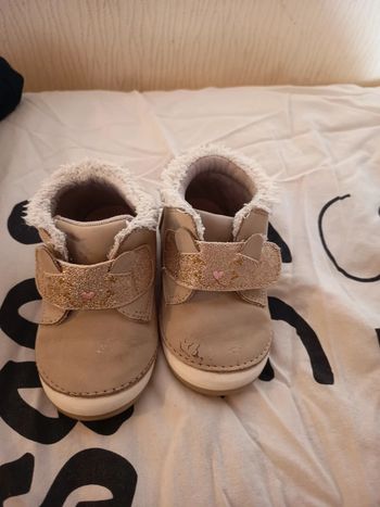 Chaussures Freemouss taille 21