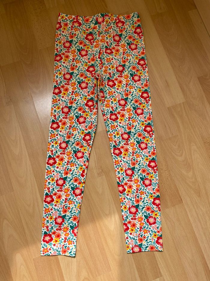 Tee shirt et legging - photo numéro 5