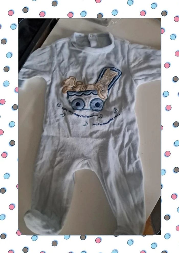 Lot de 7 pyjamas – Taille 6 mois – Très bon état - photo numéro 10