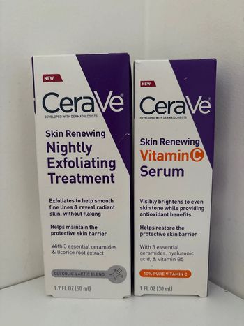 CeraVe : Soin exfoliant de nuit régénérant + Sérum Vitamine C