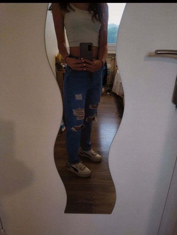 Jean Jennifer