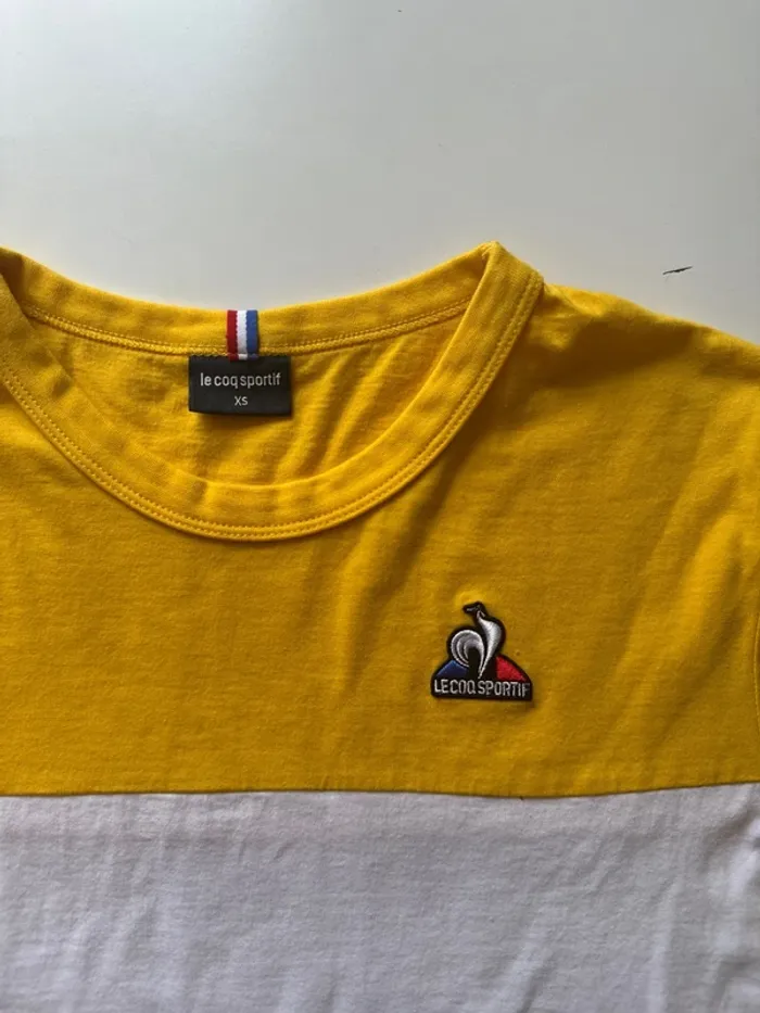 T-shirt Le Coq Sportif Jaune & Blanc – Taille XS – Neuf - photo numéro 2
