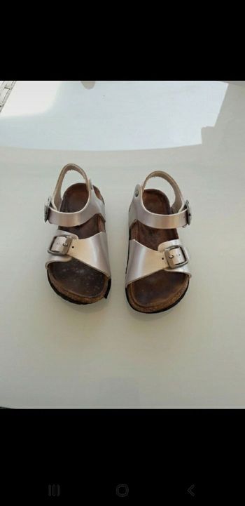 Chaussures été taille 23