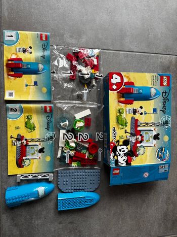 Lego Mickey et Minnie fusée spatiale