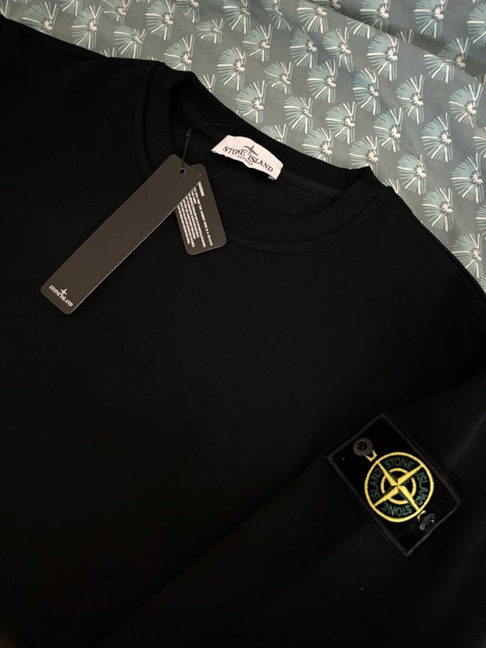 Pull stone island - photo numéro 2