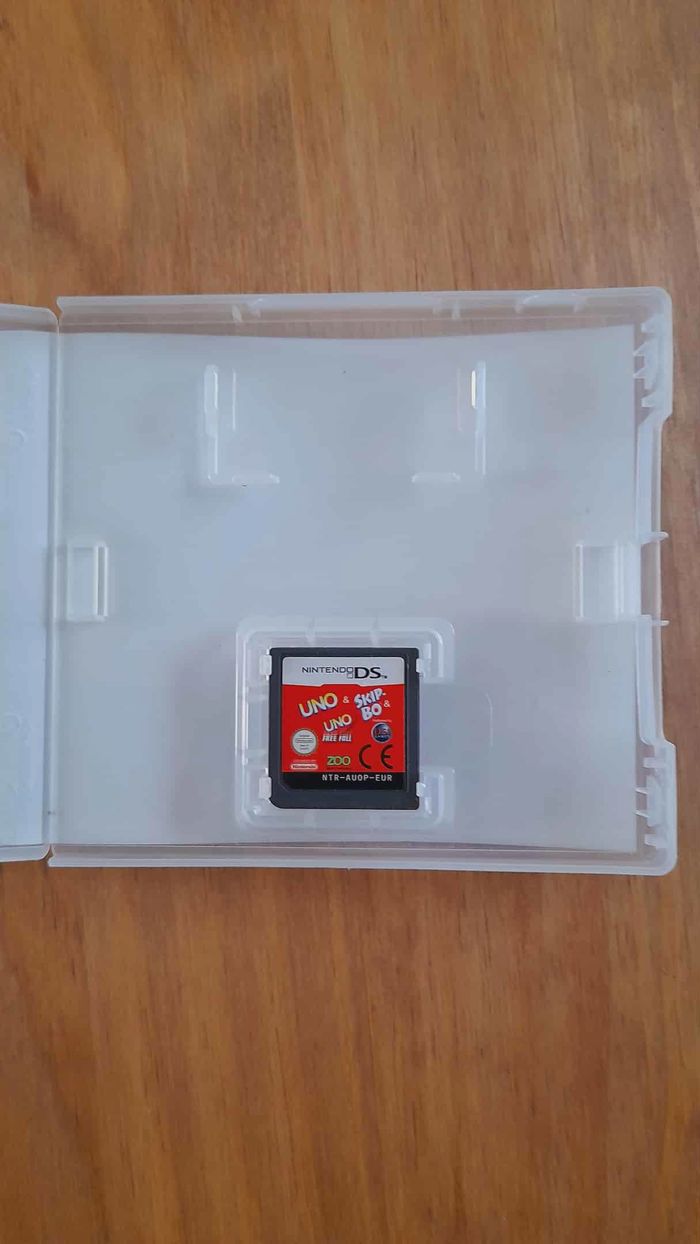 Jeu UNO / Skip-Bo / UNO FreeFall – 3 Jeux en 1 – Nintendo DS - photo numéro 3