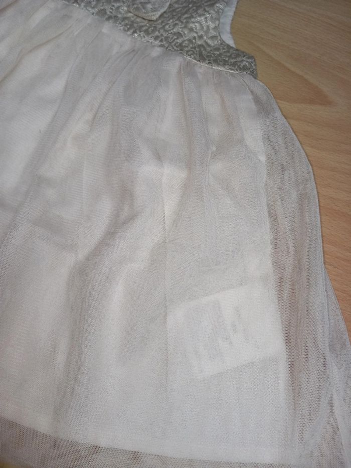 Robe élégante de cérémonie en tulle 18 mois état neuf - photo numéro 7