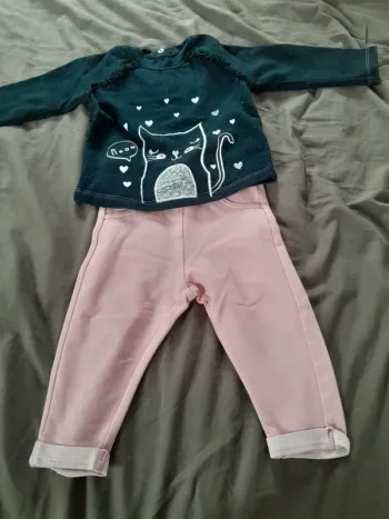 Lot pull pantalon 12 mois fille kiabi