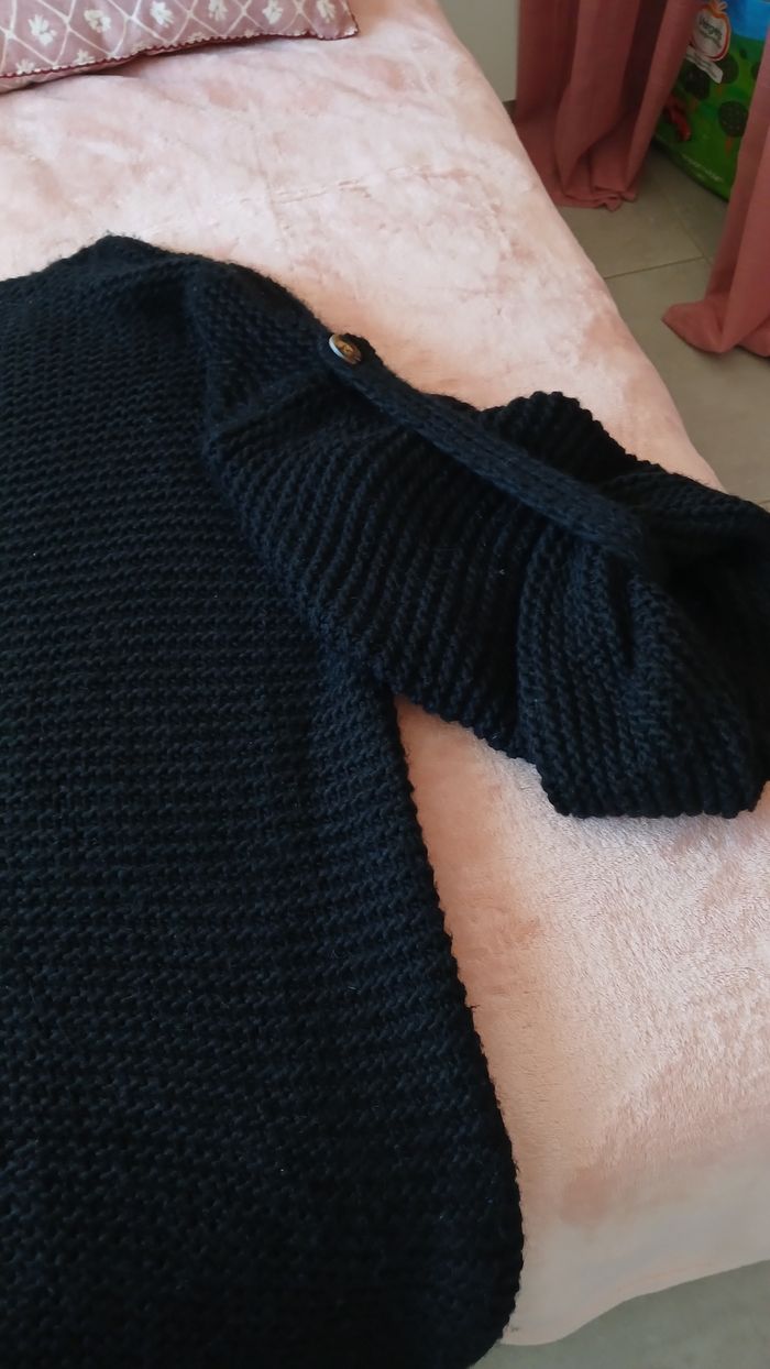 Pull femme OverSize noir - photo numéro 2