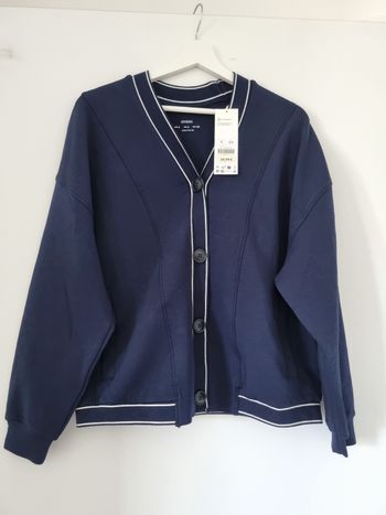 Cardigan 