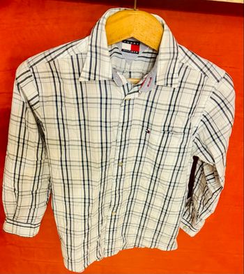 Chemise pour enfants de 10 à 12 ans. Tommy 🌺🌸