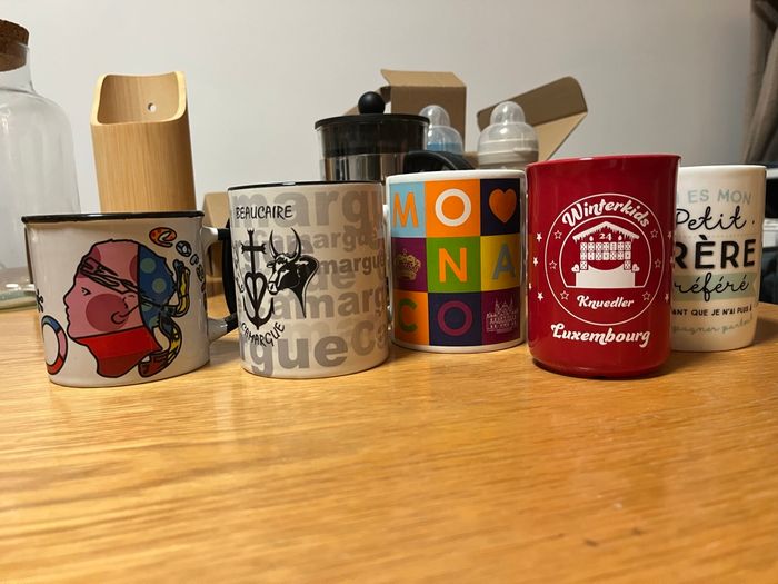 Lot de Mugs Originaux & Souvenirs de Voyage