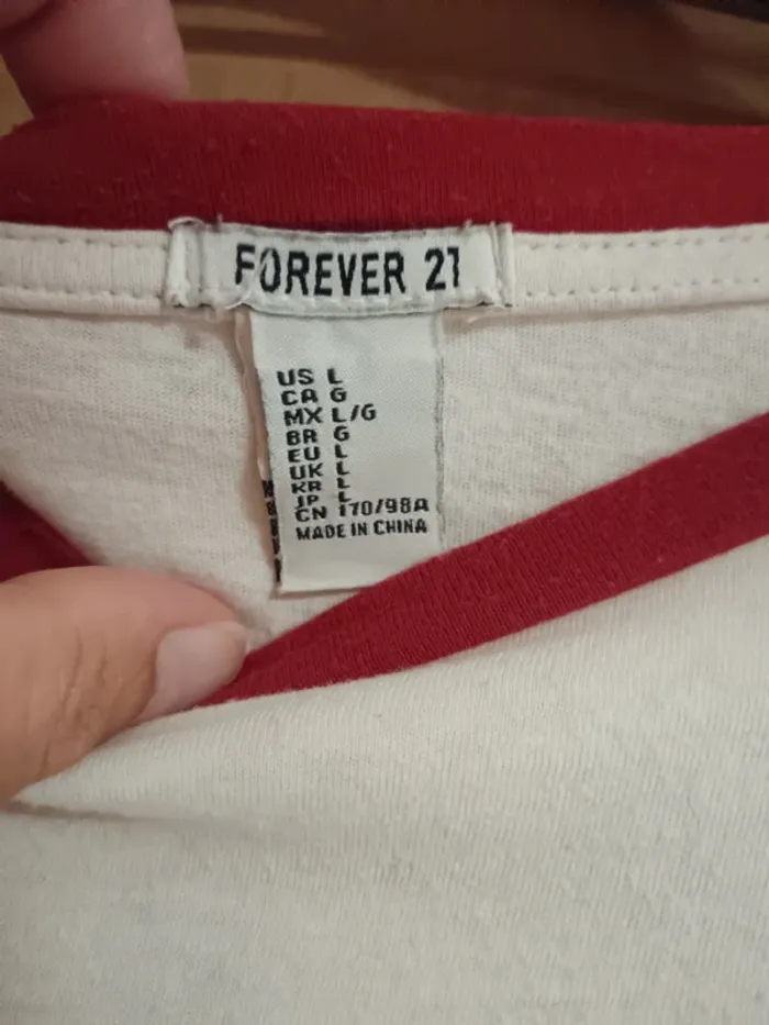 Tee-shirt Forever 21 effet vintage - photo numéro 3