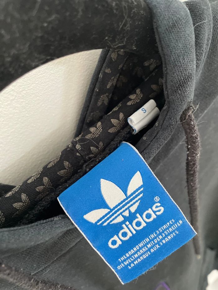 Sweat à capuche adidas taille S - photo numéro 2