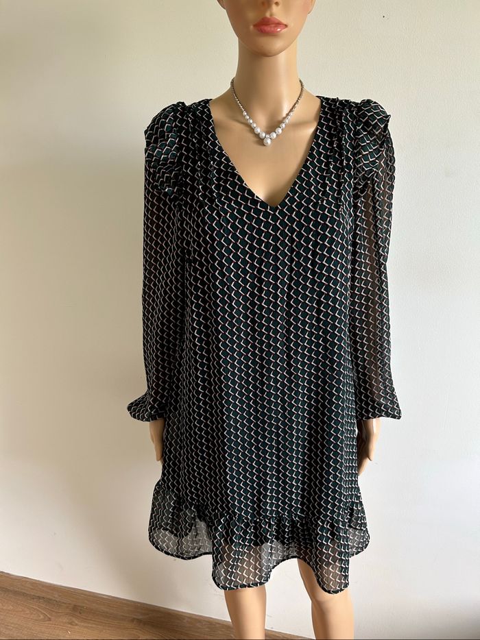 Robe imprimée à manches longues Naf Naf taille 38 excellent état