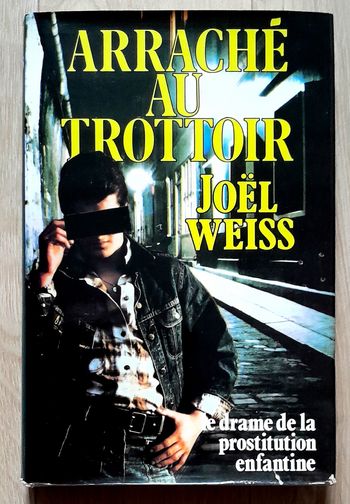 arraché au trottoir - Joel Weiss document