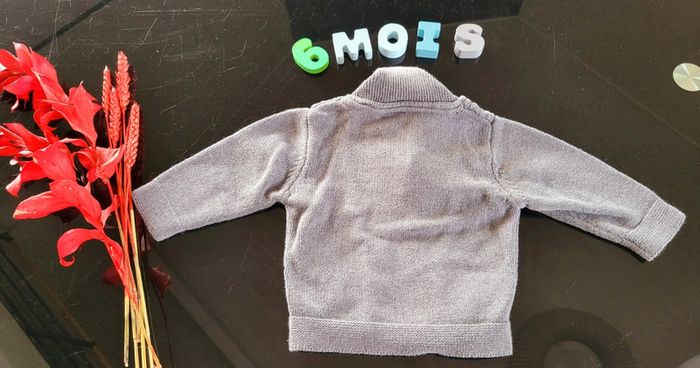 Pull 👶 - photo numéro 2