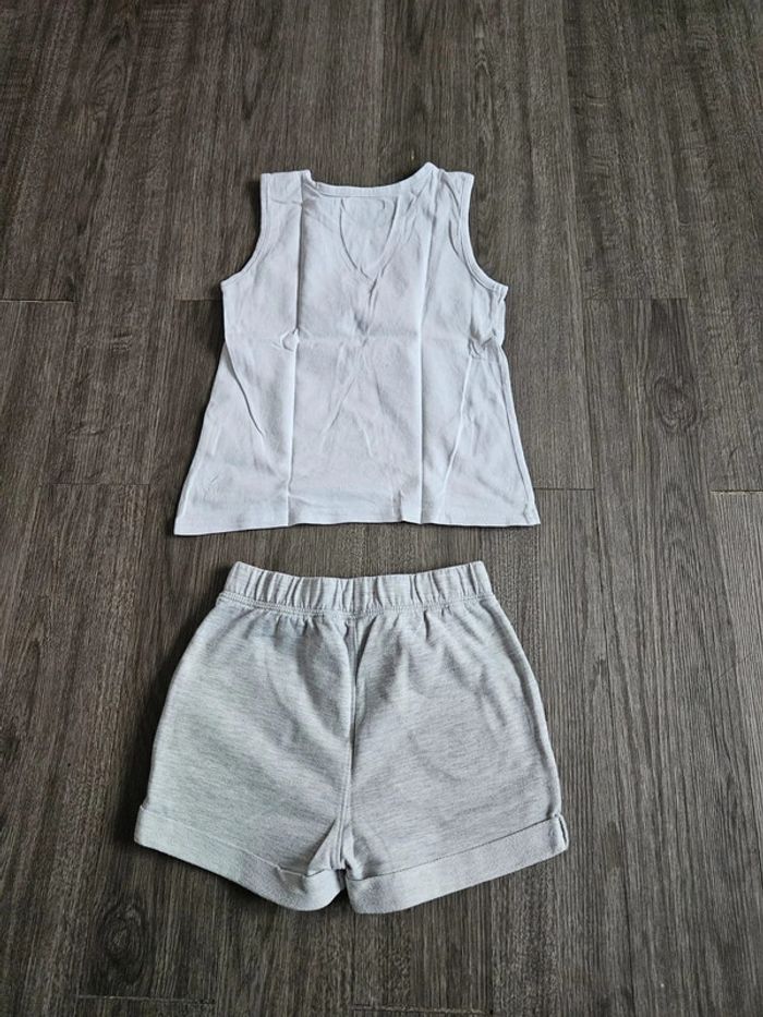 Ensemble short fille blanc et gris Taille 5 ans - photo numéro 2
