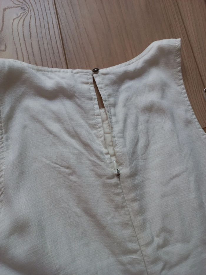 Robe beige/blanche taille 38 (France) - photo numéro 7
