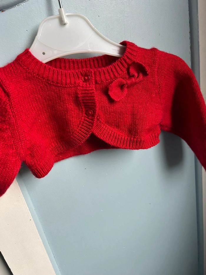 Boléro rouge , bébé fille, 3 mois , tape à l’œil - photo numéro 2
