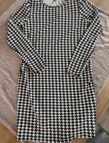 robe noire & blanche SHEIN - manches longues, taille M, très bon état