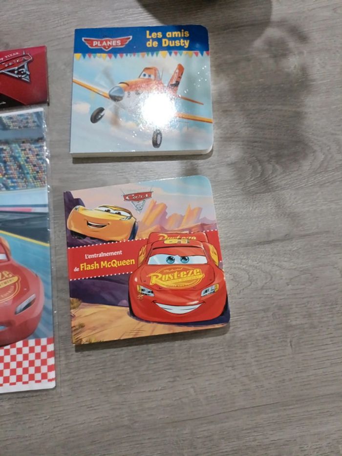 Lot Cars & Planes Disney – Gel douche 1 Litre livres & sacs de fête - photo numéro 7