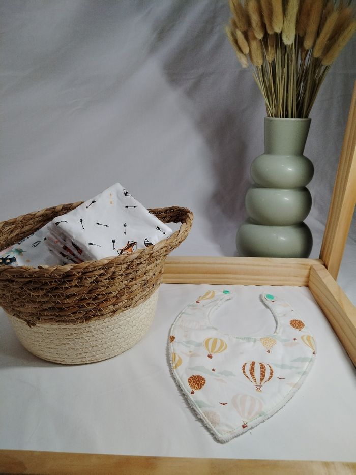 Bavoir - photo numéro 2