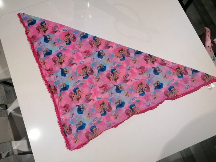 Foulard Shimmer Shine fillette 👧🏻 - photo numéro 2