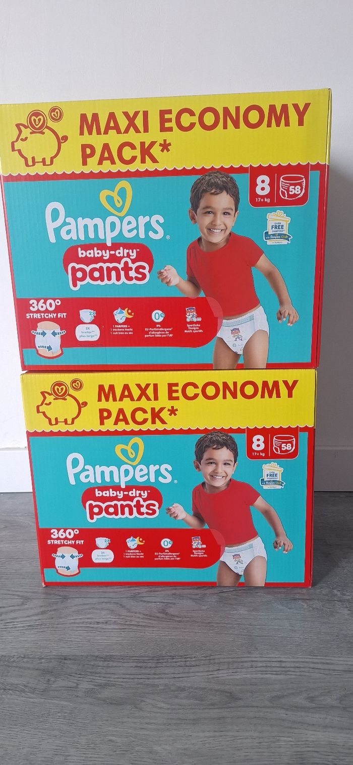 2 paquets de couches pampers taille 8 pants neuf