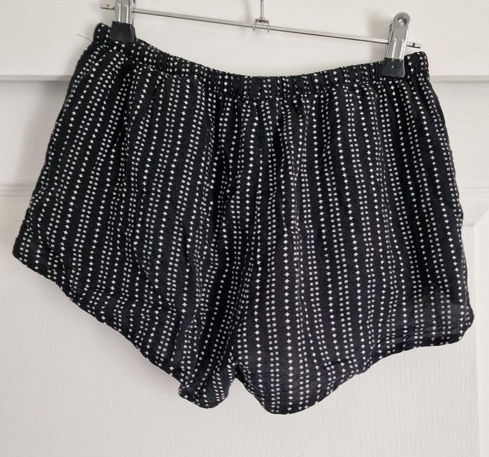 Short fluide H&M 36 - photo numéro 4