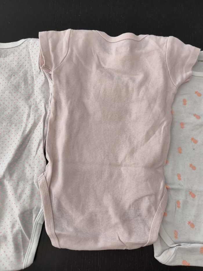 Lot de bodies manches courtes 12 mois - photo numéro 12