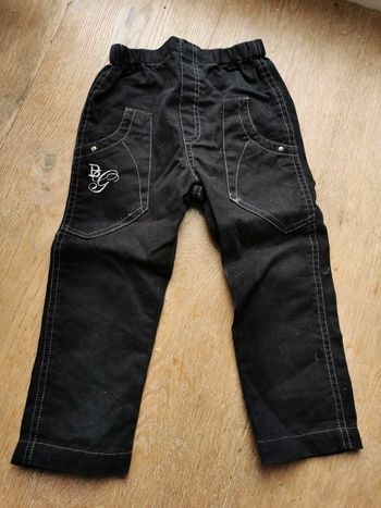 Pantalon noir les petits sont comme ça.